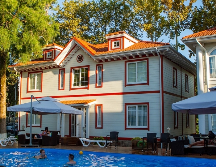 Отель Maxx / Макс Гудаута